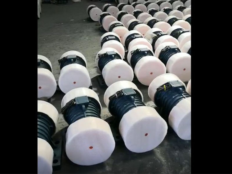 振動電機